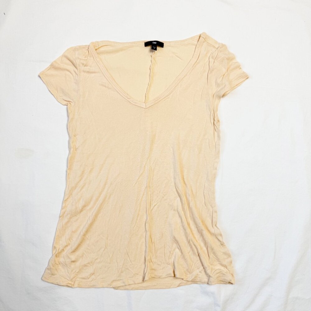 Gap Peach V-Neck Short Sleeve T-Shirt 100% Rayon Womens Size S